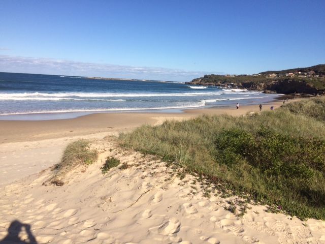 Caves Beach