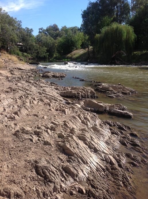 Lachlan River,Forbes , Old Weir below Riverview caravan park
