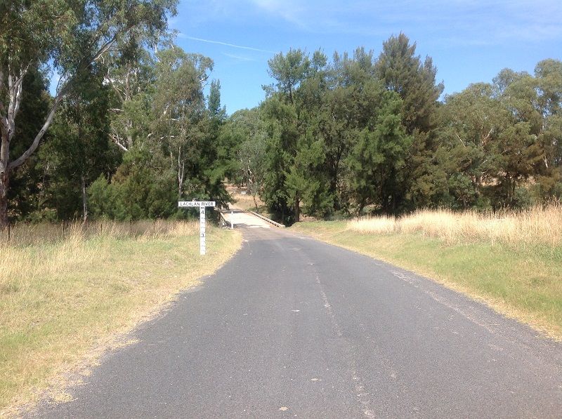 Bridge over Lachlan River at Reids Flat