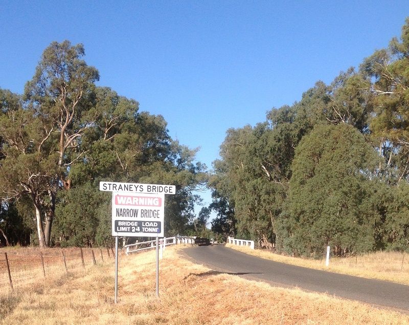 Lachlan river, Straneys bridge, Forbes condo rd.